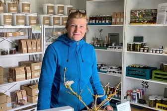 Wildkräuter bei Spaziergang im Blick - Sonja Schulze