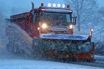 Der Winterdienst war von Sonntag bis Montagmorgen unterwegs.