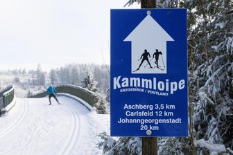 Wintersport: Das geht noch im oberen Vogtland - Bis die Kammloipe bei Mühlleithen wieder nutzbar ist, muss es kälter sein und schneien.