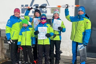 Wintersportler weichen nach Grenzlauf-Absage an den Fichtelberg aus - Skilangläufer des SV Stützengrün haben am Fichtelberg einen besonderen Wettstreit erlebt.