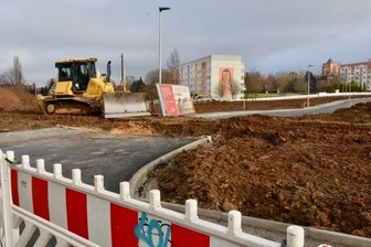 Winterwetter bremst Arbeit im Wohngebiet am Wasserturm aus - Straßenbauarbeiten im künftigen Eigenheimwohngebiet Am Wasserturm am Heinrich-Mauersberger-Ring in Limbach-Oberfrohna. 