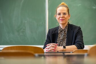 „Wir sind der Einäugige unter den Blinden“ – Marienberger Schulleiterin hinterfragt Bildungsmonitor - Norma Grube ist Leiterin der Heinrich-von-Trebra-Oberschule in Marienberg. Etwa 490 Schülerinnen und Schüler besuchen die Einrichtung.