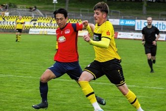 "Wir sind keine 15 Punkte schlechter" - Plauens Innenverteidiger Daniel Heinrich (rechts) wird auch im kommenden Jahr für den VFC auflaufen.