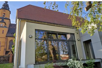 Wir wachsen in den Himmel: Kunterbunte Kinderkirche lädt nach Oederan ein - Im Gemeindehaus Oederan und dem Pfarrgarten steht ein Programm für Kinder an.