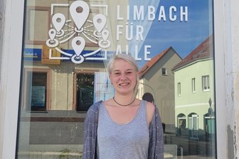 „Wir wollen euch hängen“: Wie Rechte in Sachsen Menschen in der politischen Bildung bedrohen - Zum Wegziehen ist es eh zu spät: Elisa Grobe, Mitgründerin des Vereins „Limbach für Alle".