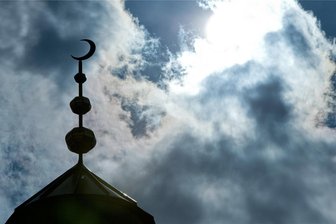 Wirbel um Moschee-Neubau in Dresden: Darum fordern Stadträte von der muslimischen Gemeinde ein Bekenntnis zum Grundgesetz - In Dresden soll eine Moschee neu gebaut werden. Im Stadtrat herrscht Unmut. (Symbolbild)