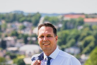 Wird er der neue Landrat im Erzgebirge - und wen stellen die anderen Parteien auf? - Rico Anton aus Neuwürschnitz kann sich vorstellen, 2022 die Nachfolge von Landrat Frank Vogel anzutreten. Am 8. Juli werden die Christdemokraten über seine mögliche Kandidatur entscheiden. 