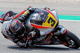 Wird Lukas Tulovic der neue Hoffnungsträger in der Motorrad-WM? - Künftig deutscher WM-Pilot? Lukas Tulovic bei Tests in Barcelona. 