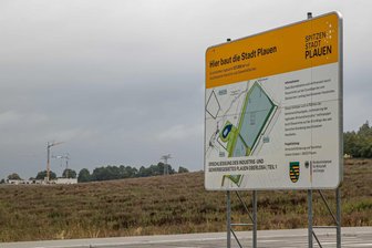 Wirtschaftsranking: Warum das Vogtland schlechter abschneidet als der Landkreis Hof - Industriegebiet ohne Industrie: Seit Jahren hat die Stadt Plauen im Ortsteil Oberlosa große Pläne - Neuansiedlungen von Unternehmen gibt es dort bisher aber keine.