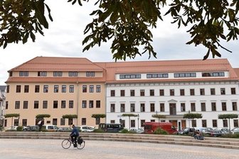 Wirtschaftswissenschaftliche Fakultät der Bergakademie bezieht neues Quartier -