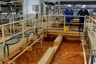 Wismut verkauft 25 Jahre nach Förderstopp immer noch Uran - Die Wasseraufbereitungsanlage in Königstein soll durch eine neue ersetzt werden. Dann wird Uran nicht mehr gesondert abgetrennt.