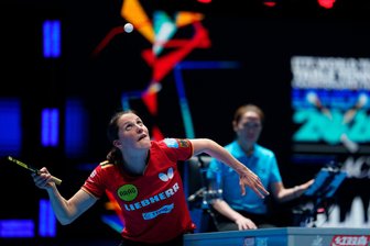 WM-Bronze ohne Bad in der Themse: Tischtennis-Team ist stolz - Sabine Winter verliert im WM-Halbfinale gegen die Japanerin Hina Hayata.