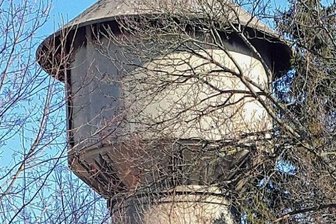 Wo Dampfloks Wasser tankten - Nach dem Standort und der früheren Bedeutung dieses Bauwerks war in der Fotorätsel-Folge vom vergangenen Samstag gefragt. Heute gibt's hier die Auflösung.