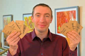 Wo der Pfeffer wächst: Netzschkauer und ihre Gäste wissen das jetzt - Rüdiger Sagan zeigt in einer Ausstellung im Schloss Netzschkau die Vielfalt der Pfeffer.
