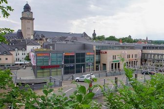 Wo die teuersten Lagen im Vogtland sind - Ergebnisse zum Teil überraschend - Bodenrichtwerte sind nicht Verkehrswerte, aber sie geben Orientierung. Angebot und Nachfrage entscheiden. Die Höchstwerte im Vogtlandkreis erreichen Plauener Innenstadtlagen im Bereich des Postplatzes. 