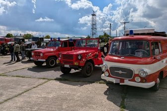 Wo es Highlights aus 200 Jahren Feuerwehrgeschichte im Erzgebirge zu erleben gibt - Wie schon 2025, als der Historiktag in Pfaffenhain stattfand, werden zahlreiche alte Fahrzeuge erwartet.