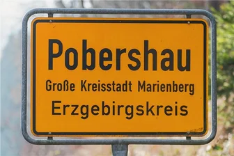 Wo es in Pobershau zusätzliche Parkplätze für Wanderer gibt - Pobershau ist vorbereitet für viele Besucher zu Himmelfahrt und Pfingsten. 
