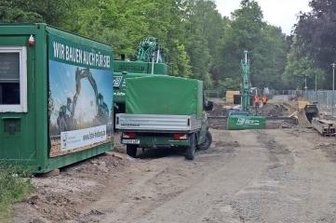 Wo in Freiberg überall gebaut wird - In der Beethovenstraße wird bis Mai 2023 ein unterirdisches Regenrückhaltebecken gebaut.