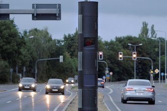 Wo in Plauen die meisten Verkehrssünder erwischt werden - Der Blitzer an der Dresdner Straße.