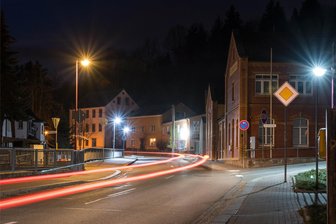 Wo in Tirpersdorf überall am Straßenlicht gebaut wird - In die Straßenbeleuchtung (Symbolfoto) in Tirpersdorf wird an mehreren Stellen investiert und das Netz erweitert.