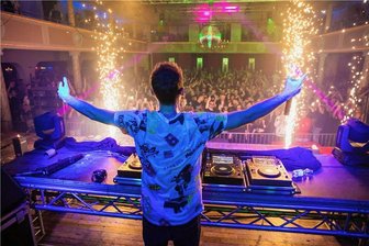 Wo können 18-Jährige in Freiberg den Kulturpass nutzen? - Auch im Tivoli finden Veranstaltungen statt, die 18-Jährige über den Kulturpass reservieren können. Im Bild das Festival „Break the Rules“ im Februar 2023.