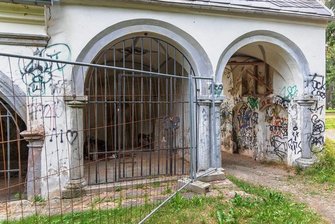 Wo sich Annaberg-Buchholzer am unwohlsten fühlen: Wer stoppt den Verfall des alten Friedhofs? - Eine Sicherheitsanalyse für die Stadt ergab, dass sich Einwohner im Bereich alter Friedhof/Busbahnhof am unwohlsten fühlen.