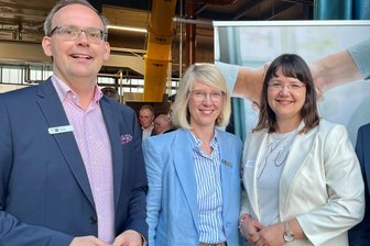 Wo sich Freibergs Wirtschaft vernetzt - Werkhallen-Talks machen die Unternehmen der Stadt sichtbar - Organisieren den Werkhallen-Talk: Cornell Zerbe, Cindy Krause und Bettina Keller (v. l.).