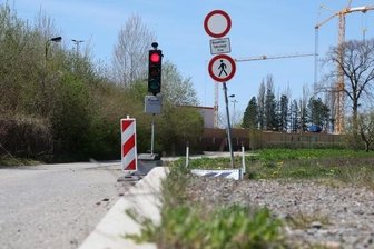 Die Zufahrt zur JVA soll rund 2,8 Millionen Euro kosten. 