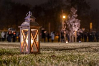 Wo soll das NSU-Dokuzentrum entstehen? - Zwickauer gedenken am 4. November - dem zehnten Jahrestag des NSU-Auffliegens - im Schwanenteichpark der Opfer.