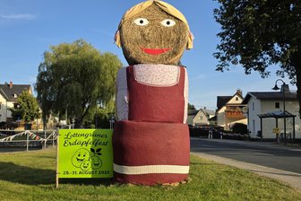 Wochenend-Tipps: Erdäpfelfest, Heinz Rudolf Kunze und viel los in Oelsnitz - Ganz Lottengrün ist für das dreitägige Erdäpfelfest von Freitag bis Sonntag festlich geschmückt.
