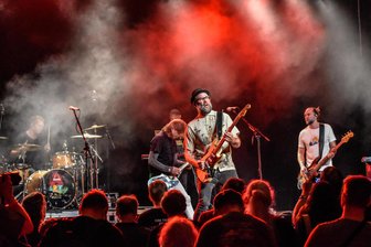 Wohin am Wochenende im Vogtland: Artrock-Festival in Reichenbach, Osterrummel in Plauen und Tulpenmarkt - Am Wochenende steigt in Reichenbach das 13. Artrock-Festival.