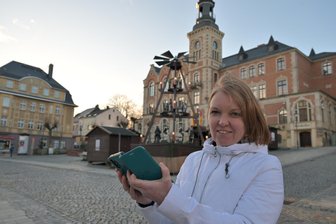 Wohin im Erzgebirge am Wochenende? Festjahr-Auftakt, Eislauf-Spaß, Bummeln durchs Winterdorf - Stollbergs Marktmeisterin Bärbel Raatz lädt ins Winterdorf auf den Markt ein.