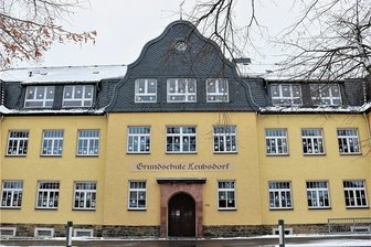 Wohlfühloase im Schulgarten: Grundschule Leubsdorf punktet bei einem Wettbewerb - Die Grundschule Leubsdorf will ihr Projekt "Wohlfühloase mit buntem Gartenhäuschen" realisieren. Foto: Knut Berger/Archiv