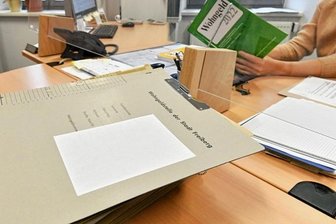 Wohngeld: Ämter erwarten Antragsflut - In der Wohngeldstelle der Stadt Freiberg bereitet man sich auf eine wachsende Anzahl von Anträgen vor. 