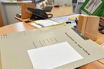 Wohngeld: Für Hilfesuchende in Mittelsachsen soll sich der Weg ins Amt verkürzen - In der Wohngeldstelle der Stadt Freiberg bereitet man sich auf eine wachsende Anzahl von Anträgen vor. 