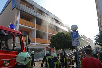Wohnungsbrand in einem Mehrfamilienhaus -