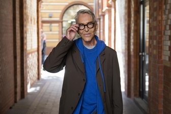 Wolfgang Joop und Katarina Witt: Welche Stars 2025 noch in Chemnitz ausgezeichnet werden - Der deutsche Modedesigner Wolfgang Joop wird am 9. Mai in Chemnitz für sein Lebenswerk ausgezeichnet.