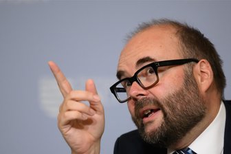 Woran es bei der Bekämpfung des Lehrermangels in Sachsen noch fehlt - Sachsens Kultusminister Christian Piwarz (CDU).