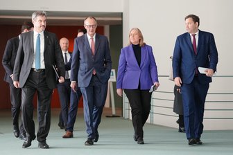 Worum Union und SPD im Koalitionsausschuss ringen - Nach dem Koalitionsausschuss ist vor dem Koalitionsausschuss: Die Parteichefs Markus Söder (CSU, v.l.n.r.), Friedrich Merz (CDU), Bärbel Bas (SPD) und Lars Klingbeil treffen sich am Donnerstag.