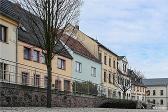 Wunschzettel für Burgstädt: Neue Läden, bessere Straßen und neue Radwege - Nicht erst seit der Bürgerumfrage in Burgstädt steht fest: Es stehen zu viele Geschäfte leer, auch am Markt.