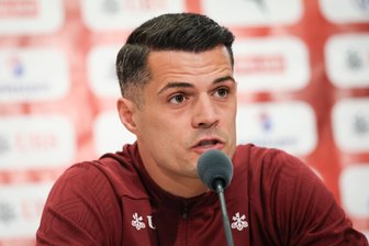 Xhaka nach Kritik gut drauf: "Hunger wie nie zuvor" - Geht mit großem Optimismus in die WM: Schweiz-Kapitän Granit Xhaka (Archivbild)