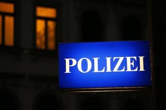 Zahlreiche Autos über Nacht beschädigt - 