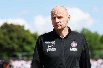 Zahlreiche Spielerabgänge: Gelingt dem FC Erzgebirge Aue der große Umbruch? - Kaderplaner Matthias Heidrich hat im Sommer alle Hände voll zu tun.