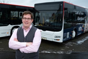 „Zaubern können wir nicht“: Neuer Regiobus-Chef will trotz Geldmangel so viele PS wie möglich auf die Straße bringen - Der neue Geschäftsführer der Regiobus Mittelsachsen, Stefan Löwe, steht vor mehreren Herausforderungen.