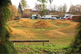 Zehn Jahre nach Eröffnung: Dirtbike-Strecke in Zwickau wird wieder abgerissen - Niemand da: Die Dirtbike-Strecke wird nur selten genutzt.
