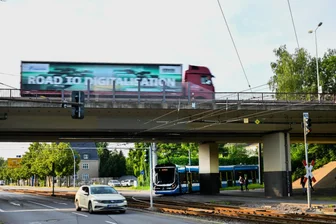 Zehntausende betroffen: Das ist jetzt an der Chemnitzer Südring-Brücke geplant - Unterhalb der Brücke des Südrings über die Annaberger Straße soll schon nach Pfingsten vorsorglich eine Überfahrt über die Straßenbahngleise gebaut werden. Derweil gehen die Prüfungen an der Brücke weiter.