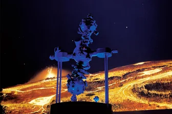 Zeiss-Projektor braucht Ersatz: Damit es im Planetarium Rodewisch nicht zappenduster wird - Dieser Zeiss-Projektor „ZKP3C“ hat 15 Jahre an der Denison University in den USA Dienst getan. Die Rodewischer Sternwarte will ihn für 15.000 Euro kaufen. Für Rodewisch ein Glücksfall. Der Markt an Ersatzgeräten sei leergefegt.