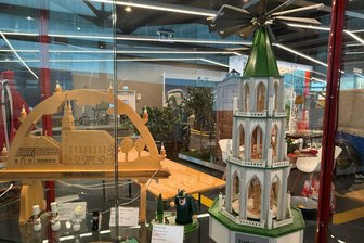 Zeitwerkstadt Frankenberg: Neue Sonderschau zeigt alte Weihnachtsbräuche - Nachbau der Frankenberger Stadtpyramide, um 2004 von Joachim Friedrich gebaut.