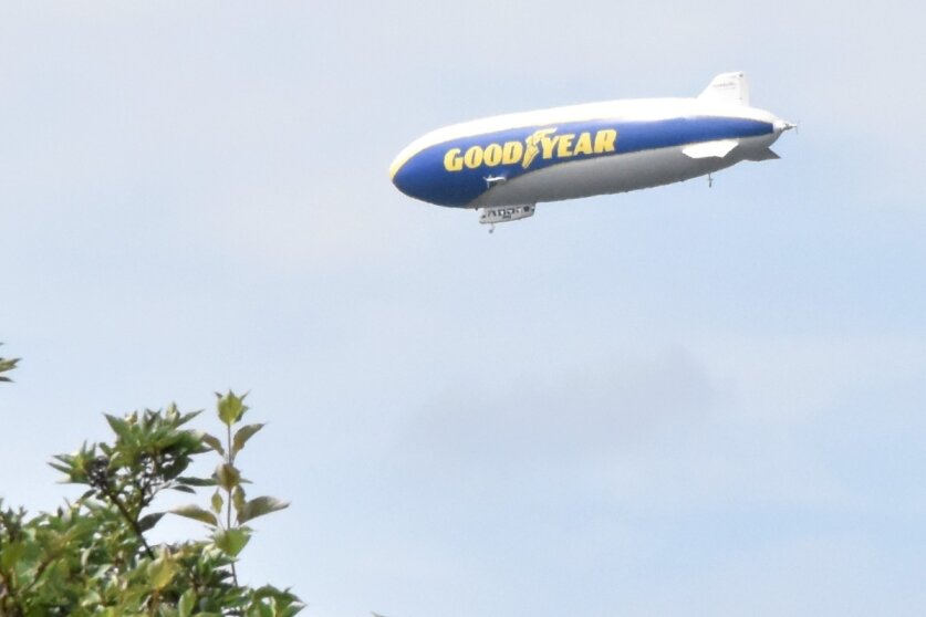 Zeppelin sorgt bei Flug über dem Vogtland für Aufsehen - 