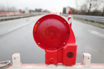 Zeugen gesucht: Diebe klauen teures Werkzeug von Baustelle im Vogtland - Immer wieder werden von Baustellen im Vogtland Baugeräte oder Werkzeuge gestohlen.